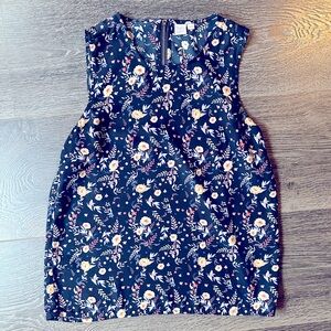 Twik sleeveless blouse with back zipper